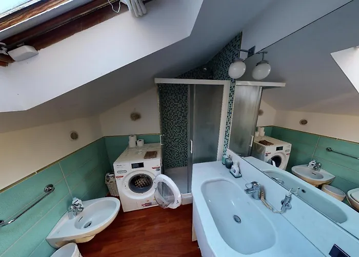 Holiday home Attico San Faustino: Beachfront With Panoramic Sea Views Rapallo