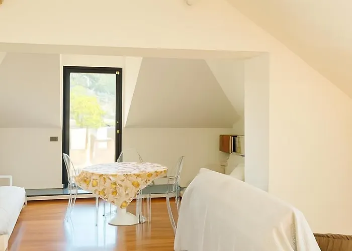 Attico San Faustino: Beachfront With Panoramic Sea Views Rapallo